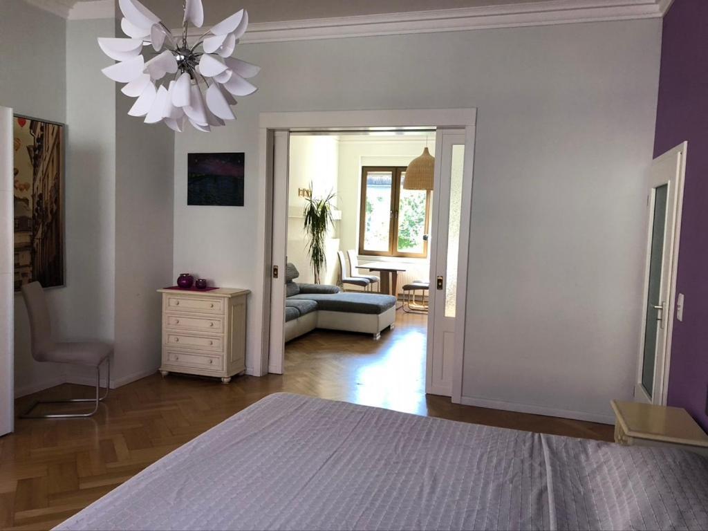Ferienwohnung An Der Gruenen Clara Erfurt Esterno foto